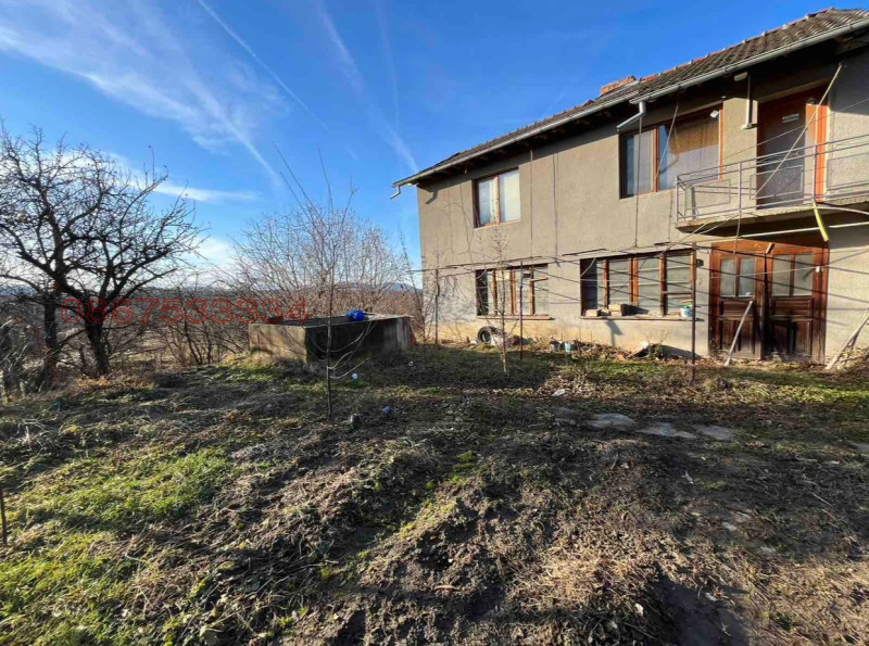 Продава КЪЩА, гр. Троян, област Ловеч