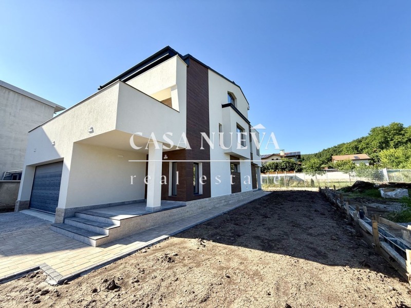 Продава  Къща град Перник , Изток , 478 кв.м | 88052178 - изображение [16]