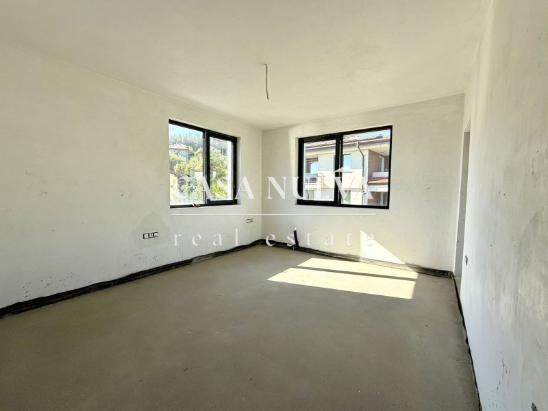 Продава  Къща град Перник , Изток , 478 кв.м | 88052178 - изображение [9]