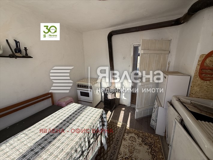 Продава КЪЩА, с. Крумово, област Варна, снимка 7 - Къщи - 55534000