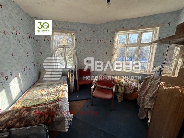 Продава КЪЩА, с. Крумово, област Варна, снимка 2 - Къщи - 55534000