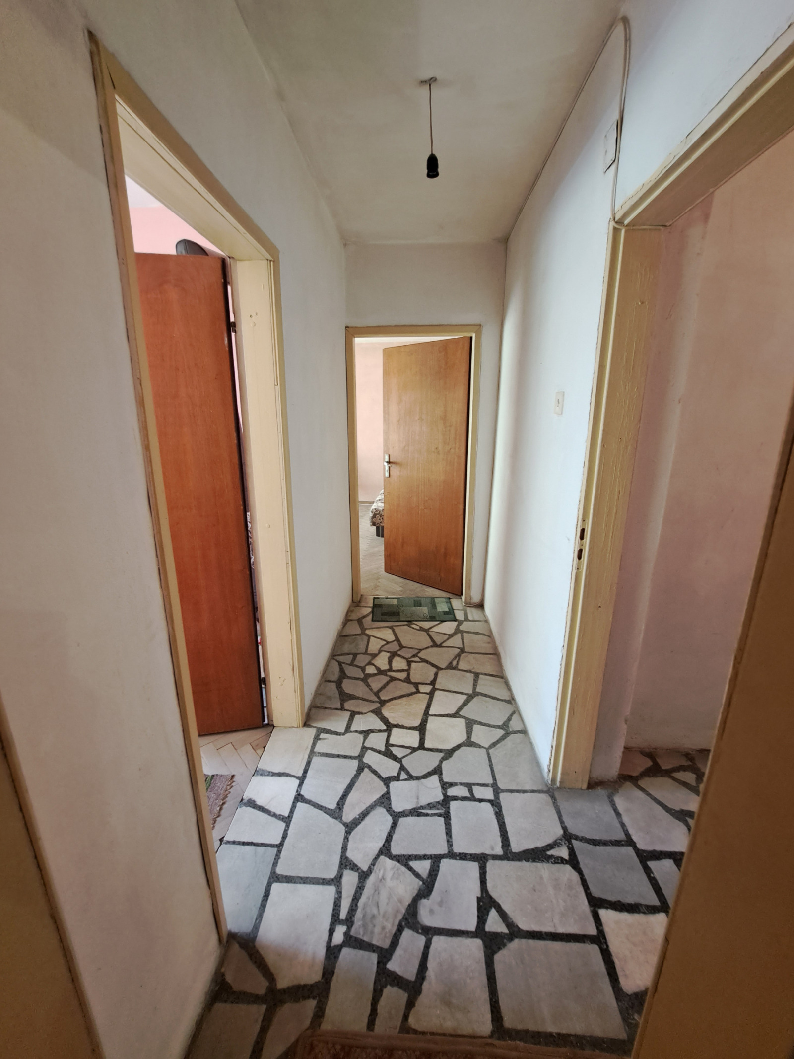 Продава 3-СТАЕН, гр. Ботевград, област София област, снимка 2 - Апартаменти - 53770160