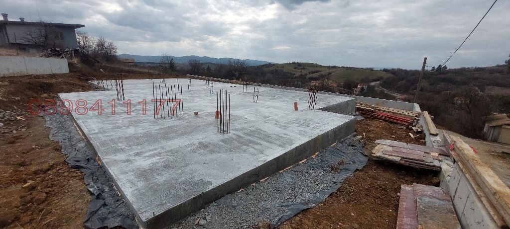 Продава КЪЩА, с. Големо Бучино, област Перник, снимка 7 - Къщи - 54153564