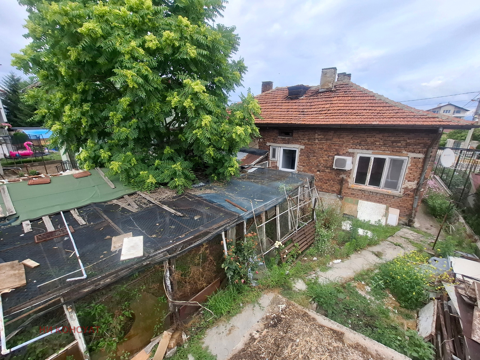 Продава КЪЩА, гр. София, Бенковски, снимка 8 - Къщи - 55974924