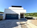 Продава КЪЩА, град Перник, Изток • 478000 € • 75819724 — Holmes.bg