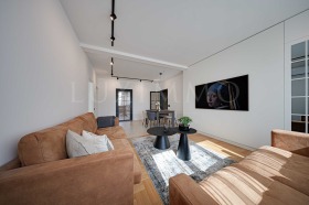 3 Schlafzimmer Zentar, Sofia