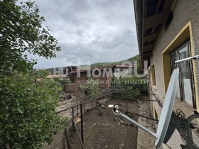 Hus Smolsko, region Sofia 6