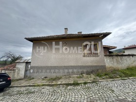 Hus Smolsko, region Sofia 1