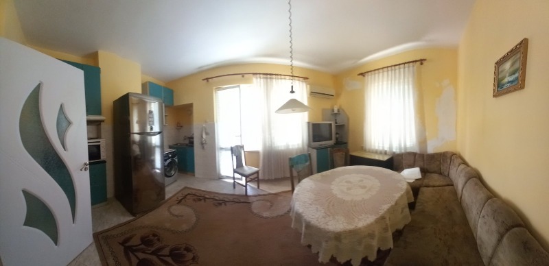 De vânzare  1 dormitor Ruse , Țentâr , 68 mp | 44181373 - imagine [2]