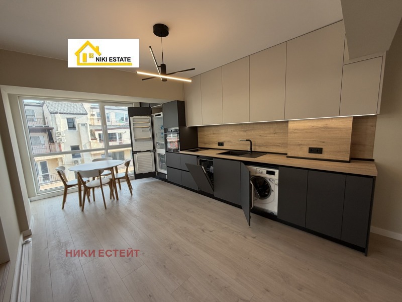 Продава 2-СТАЕН, гр. Варна, Левски 1