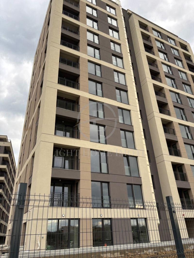 Myytävänä  2 makuuhuonetta Plovdiv , Trakija , 100 neliömetriä | 71025477