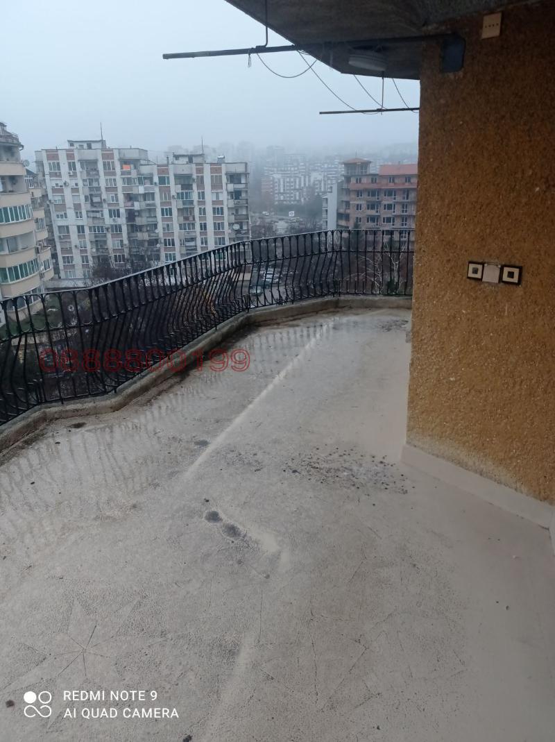 Продава МНОГОСТАЕН, гр. Велико Търново, Бузлуджа, снимка 4 - Апартаменти - 52783377