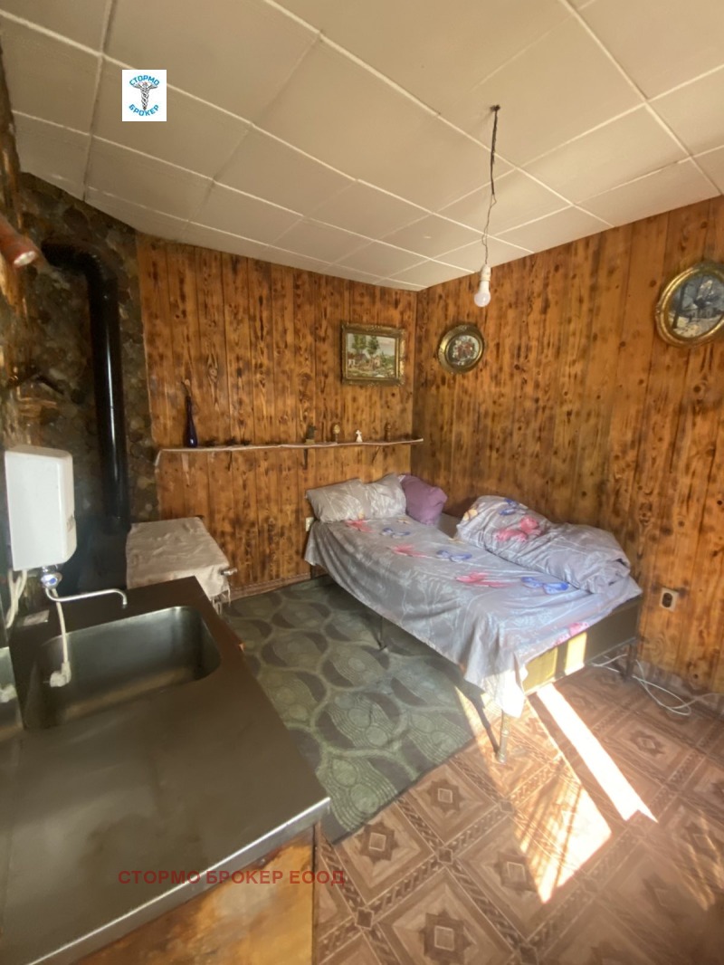 Продава КЪЩА, гр. София, Карпузица, снимка 12 - Къщи - 52694273