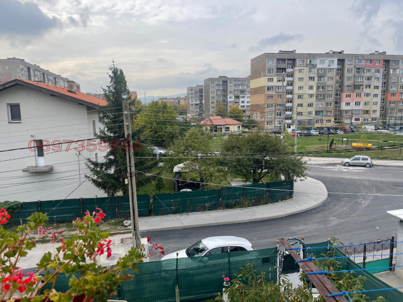 Продава ЕТАЖ ОТ КЪЩА, гр. Перник, Мошино, снимка 10 - Етаж от къща - 52782249