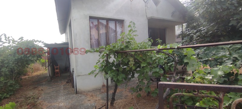 Продава КЪЩА, с. Нова Черна, област Силистра