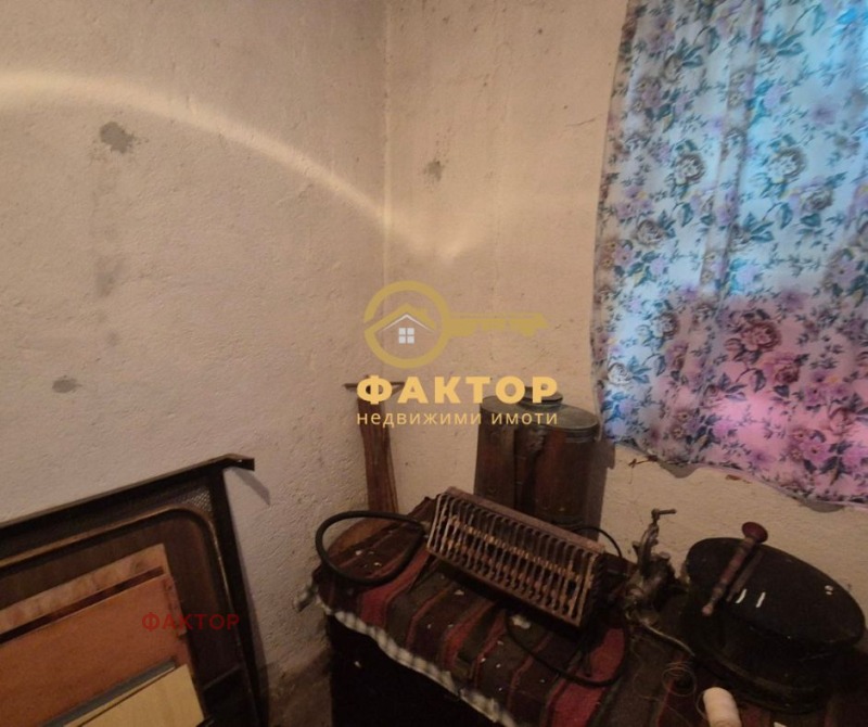 Продава  Къща област Пловдив , с. Сърнегор , 65 кв.м | 60211863 - изображение [2]