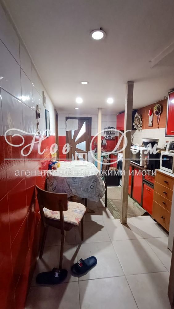 Продава КЪЩА, гр. Варна, Аспарухово, снимка 6 - Къщи - 53795425