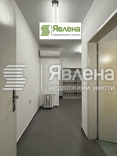 En venta  Comercio Sofia , Tsentar , 45 metros cuadrados | 37264322 - imagen [12]