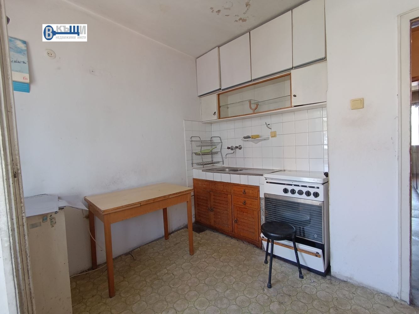 Продава 2-СТАЕН, гр. Велико Търново, Център, снимка 9 - Апартаменти - 55102745