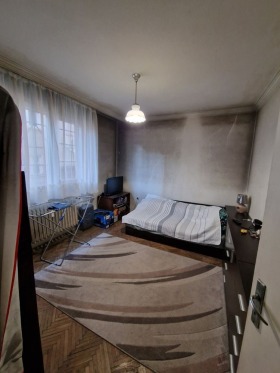 3 Schlafzimmer Zentar, Sofia 4