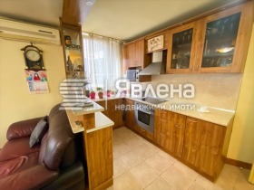 3 dormitoare Țentâr, Varna
