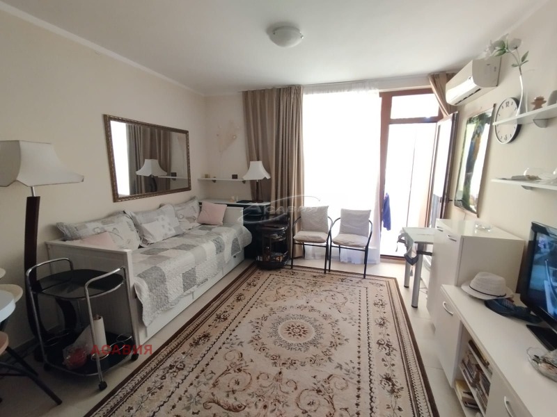 Zu verkaufen  Studio region Burgas , k.k. Slantschew brjag , 44 qm | 33738938 - Bild [2]