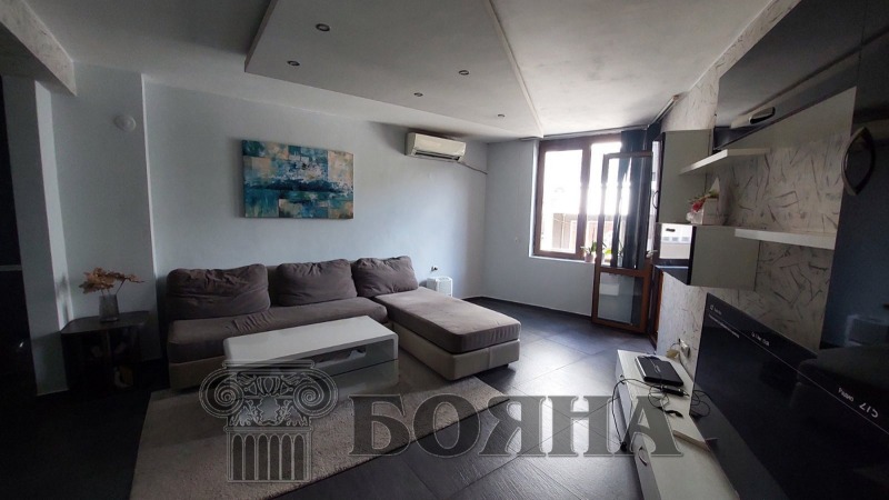 De vânzare  1 dormitor Ruse , Țentâr , 77 mp | 14665276