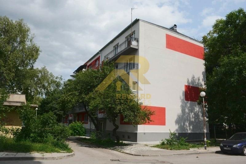 Myytävänä  1 makuuhuone Sofia , Tolstoj , 60 neliömetriä | 23483036 - kuva [8]