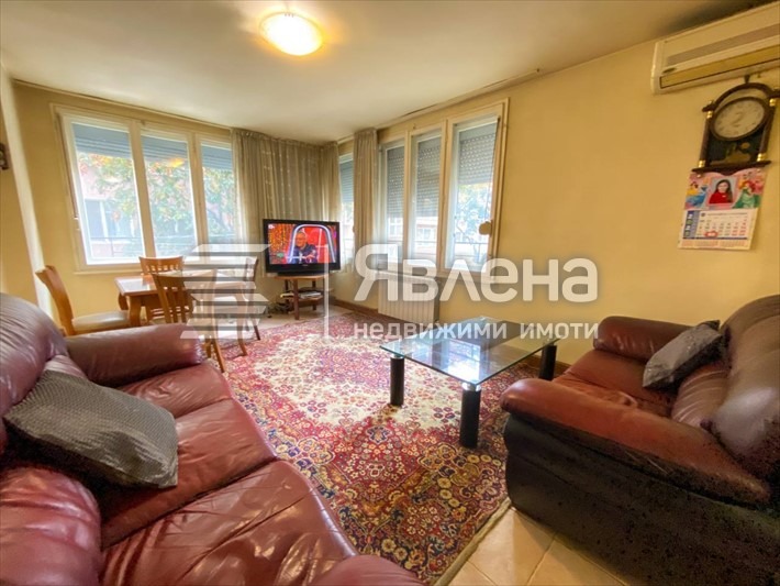 De vânzare  3 dormitoare Varna , Țentâr , 100 mp | 40666582 - imagine [3]