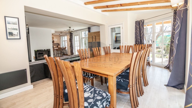 Till salu  Hus Sofia , Malinova dolina , 256 kvm | 51147322 - bild [7]