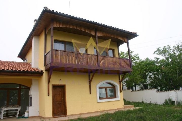 Продава  Къща област Бургас , с. Емона , 178 кв.м | 14545562
