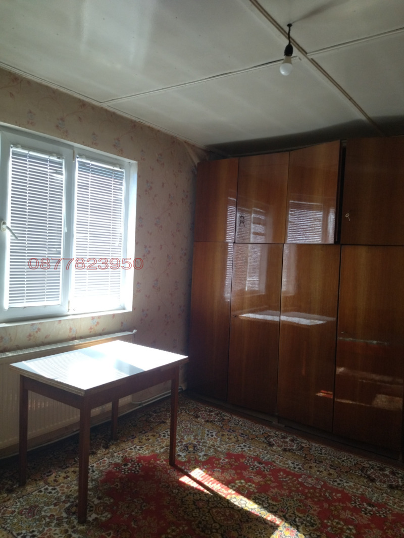 Продава КЪЩА, гр. Русе, Тракцията, снимка 8 - Къщи - 52783659