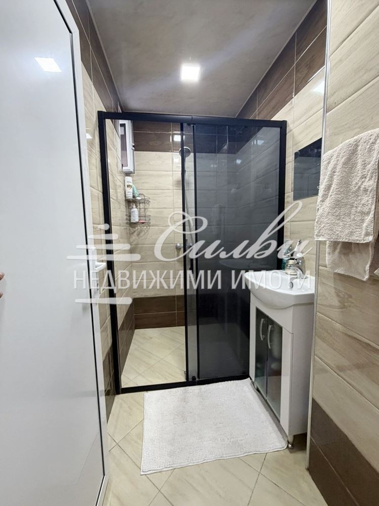 Продава 3-СТАЕН, гр. Шумен, Център, снимка 11 - Апартаменти - 55363401