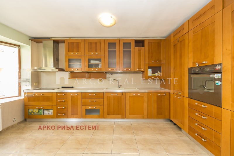 Продава МНОГОСТАЕН, град София, Манастирски ливади • 269997 € • 13742637 1
