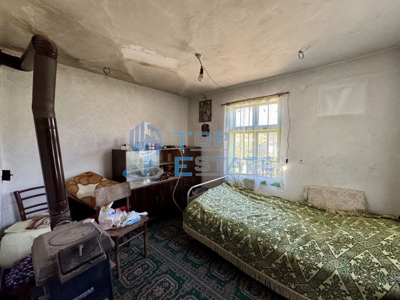 Продава КЪЩА, с. Джулюница, област Велико Търново, снимка 3 - Къщи - 51364246