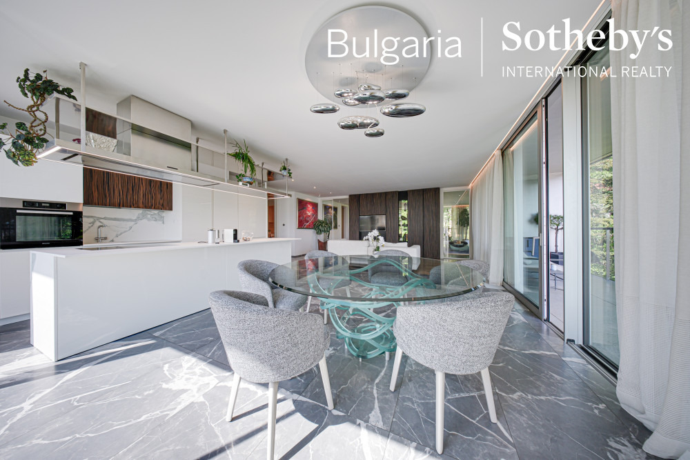 Продава 4-СТАЕН, гр. София, Бояна, снимка 3 - Апартаменти - 53809352