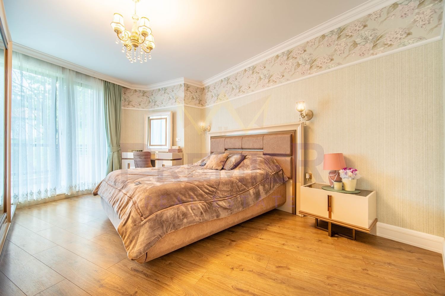 Продава 4-СТАЕН, гр. Варна, Бриз, снимка 5 - Апартаменти - 54781123