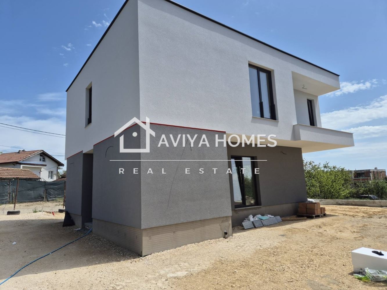 Продава КЪЩА, гр. Варна, м-т Боровец - юг, снимка 2 - Къщи - 50457075