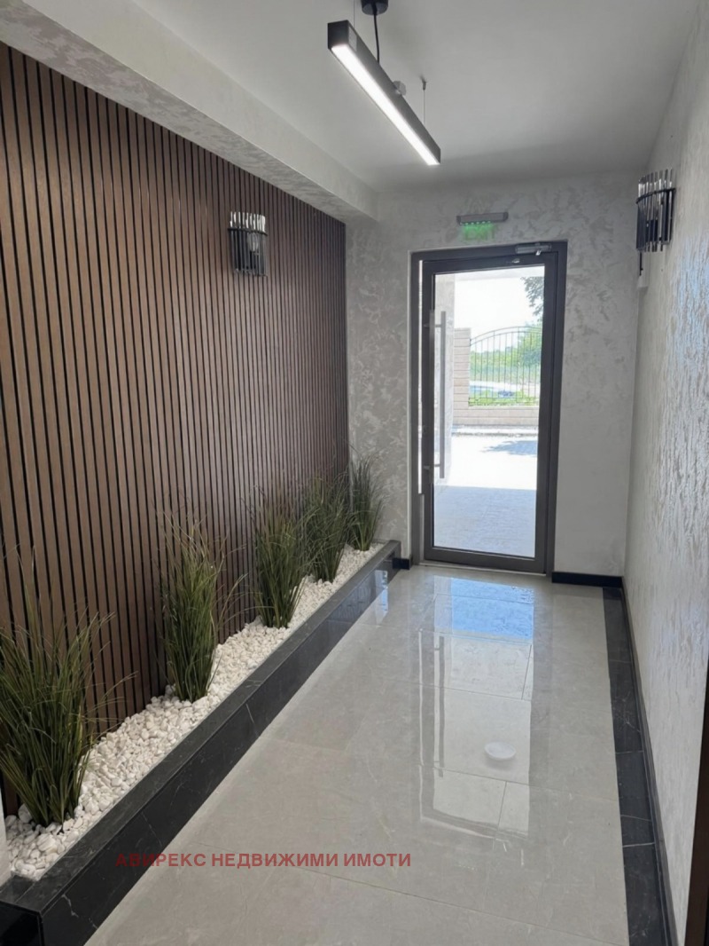 Myytävänä  2 makuuhuonetta Plovdiv , Belomorski , 121 neliömetriä | 37086703 - kuva [11]