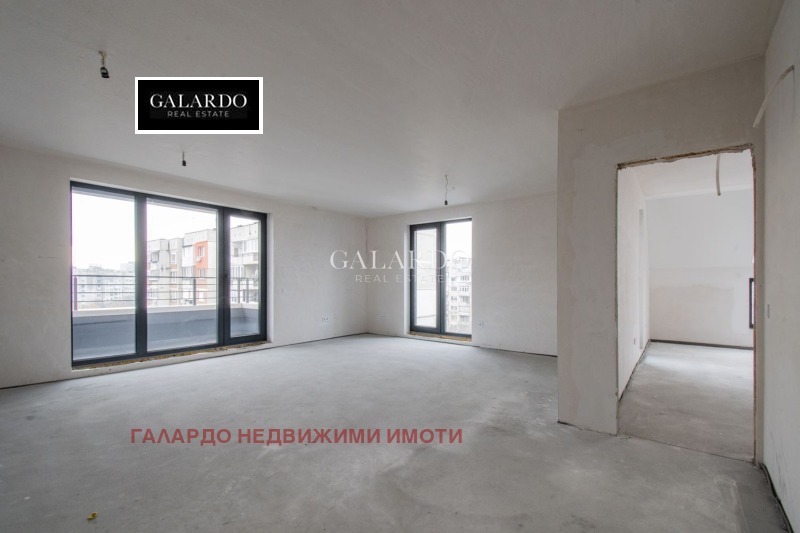 Продава  4-стаен град София , Център , 158 кв.м | 27336867