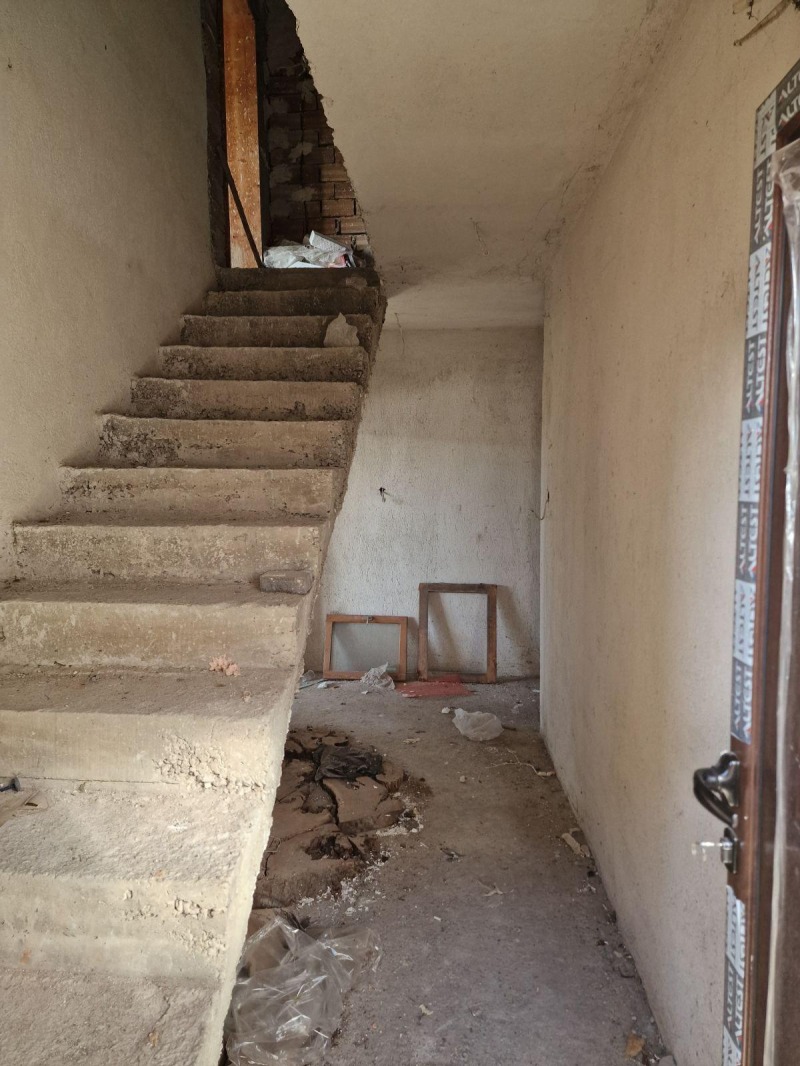 Продава КЪЩА, с. Калояново, област Пловдив, снимка 6 - Къщи - 52849627