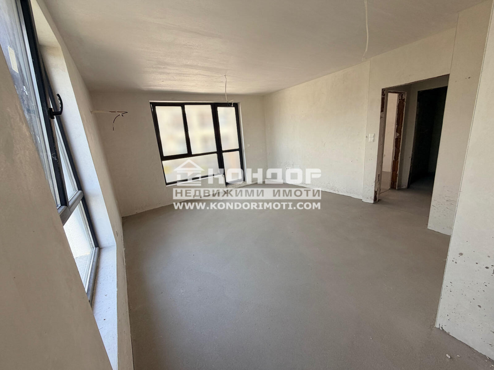 Продава 2-СТАЕН, гр. Пловдив, Остромила, снимка 2 - Апартаменти - 55471898