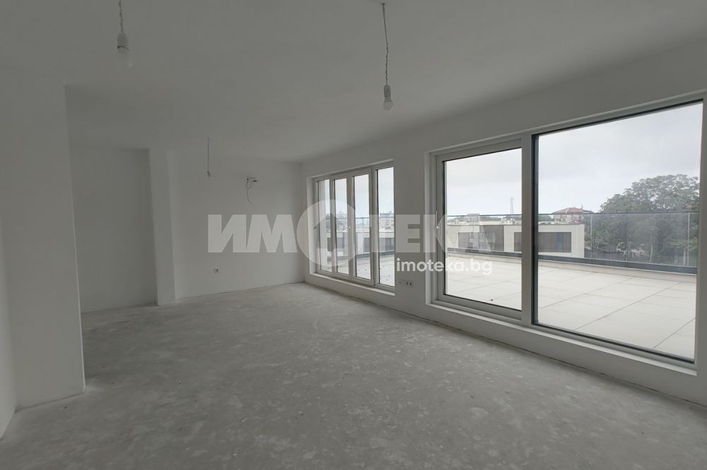 Продава КЪЩА, гр. Варна, м-т Долна Трака, снимка 14 - Къщи - 54993653