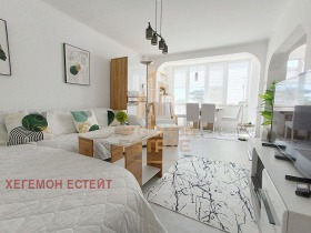 3-стаен град Варна, Чайка