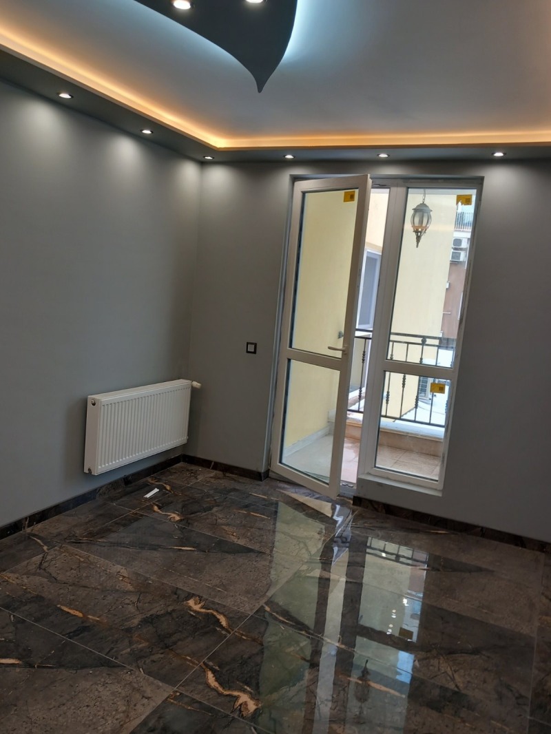 Продава 2-СТАЕН, гр. София, Люлин - център, снимка 1 - Апартаменти - 52930348