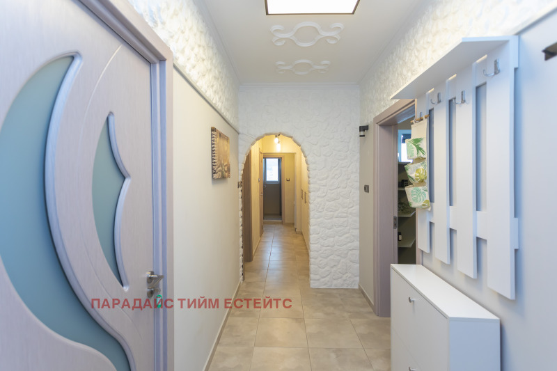 Продава 3-СТАЕН, гр. София, Стрелбище