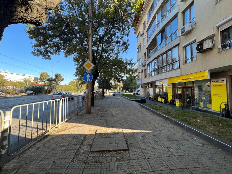 En venta  3 dormitorios Sofia , Zona B-19 , 193 metros cuadrados | 13358741 - imagen [2]