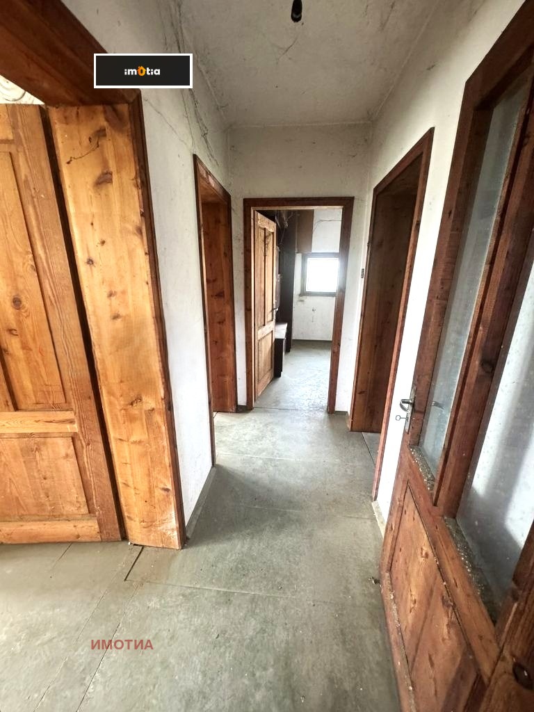 Продава КЪЩА, с. Орешак, област Ловеч, снимка 7 - Къщи - 52843891