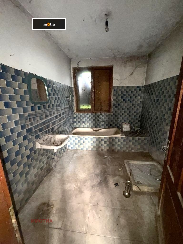 Продава КЪЩА, с. Орешак, област Ловеч, снимка 11 - Къщи - 52843891
