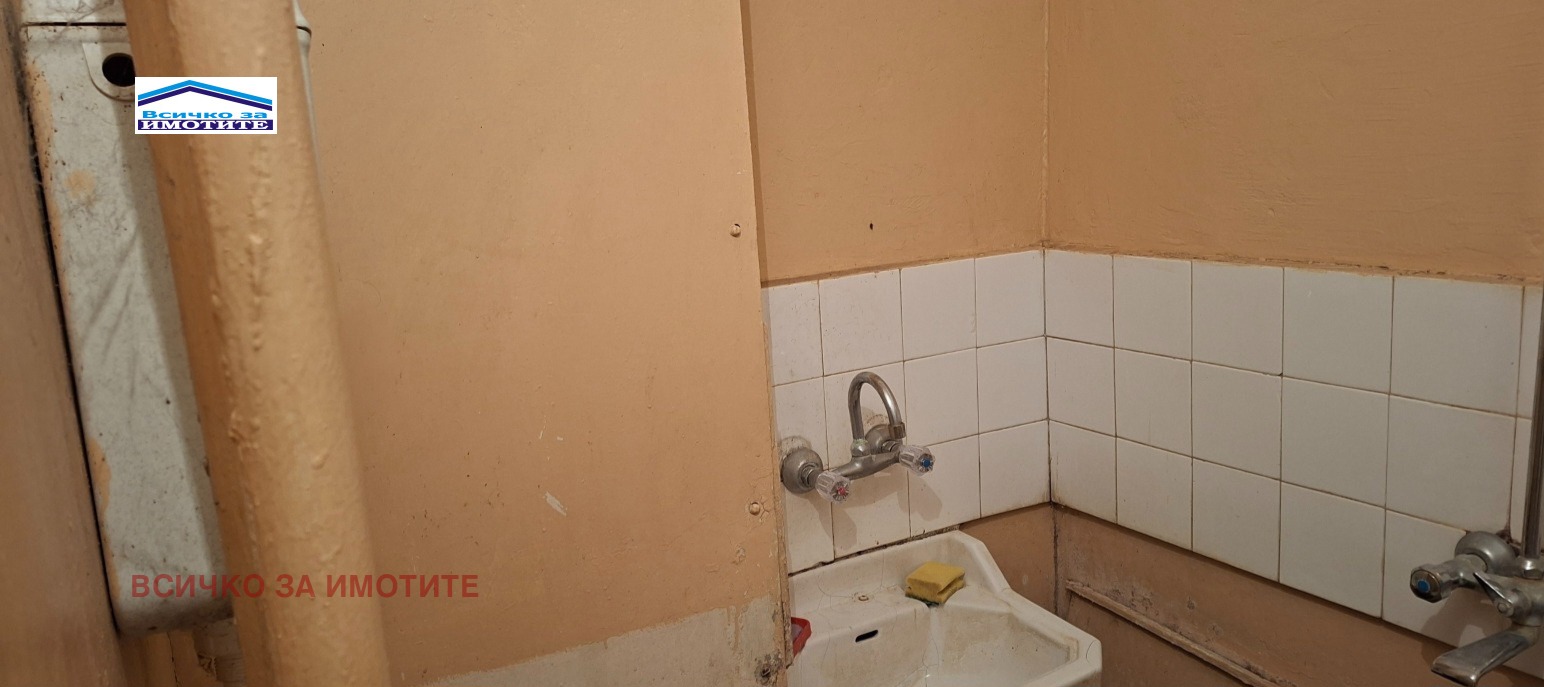 Продава 1-СТАЕН, гр. Русе, Възраждане, снимка 6 - Апартаменти - 49663199
